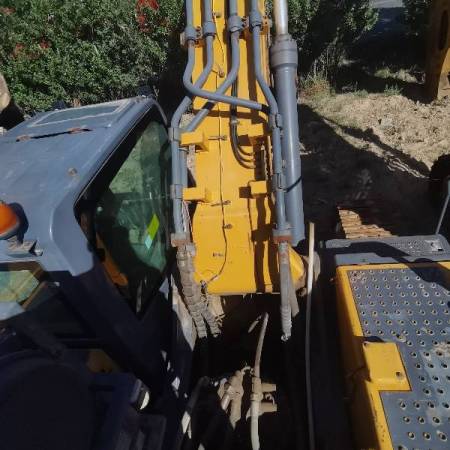 徐工XE490D履带式挖掘机