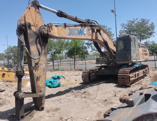 徐工XE490D履带式挖掘机