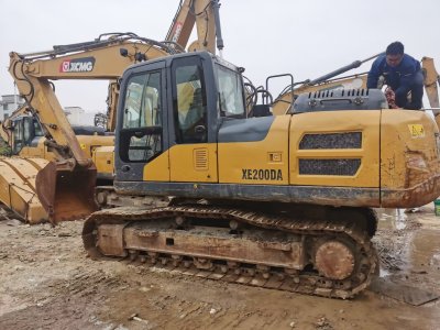 徐工XE200DA履帶式挖掘機(jī)