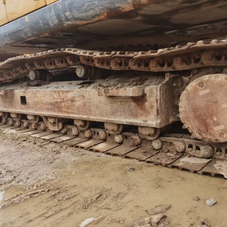 徐工XE200DA履带式挖掘机