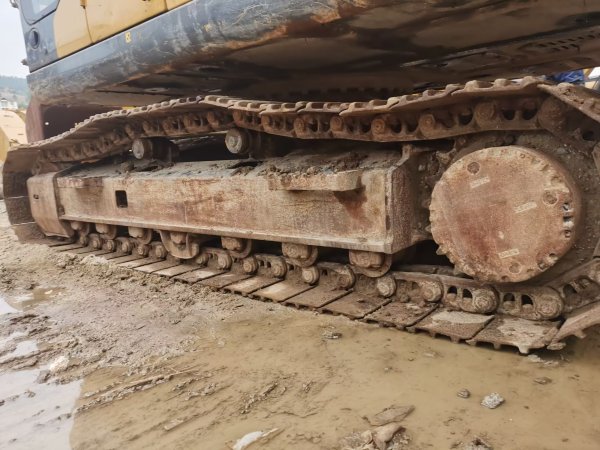 徐工XE200DA履帶式挖掘機(jī)