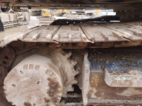 徐工XE200DA履帶式挖掘機(jī)