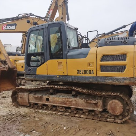 徐工XE200DA履带式挖掘机