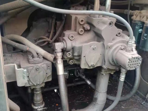 日立ZX470履帶式挖掘機(jī)