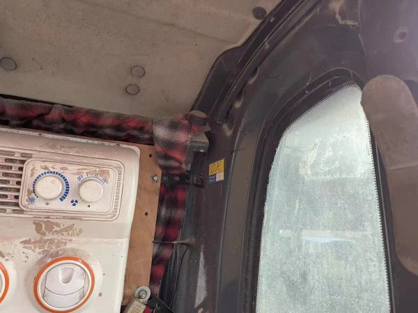 神鋼SK350LC履帶式挖掘機