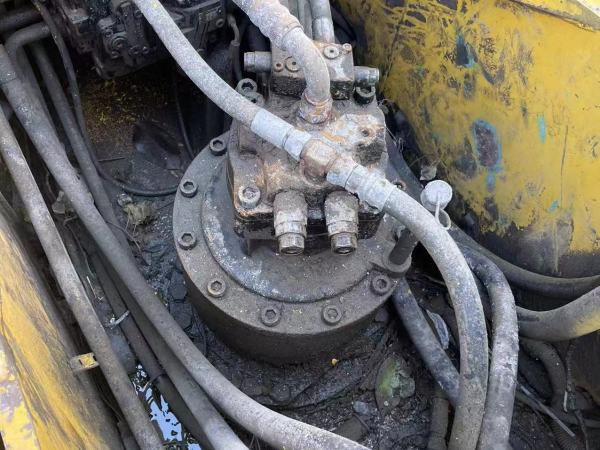 神鋼SK350LC履帶式挖掘機