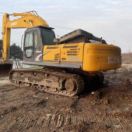 神钢SK350LC履带式挖掘机