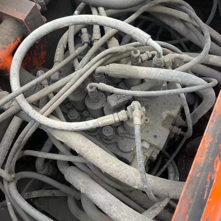 斗山DH215-7履带式挖掘机