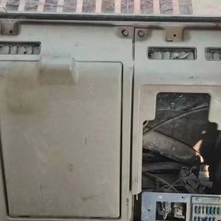 斗山DH215-7履带式挖掘机