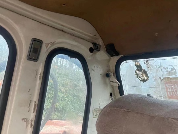 斗山DH215-7履帶式挖掘機