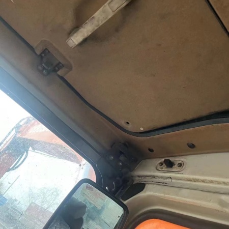 斗山DH215-7履带式挖掘机