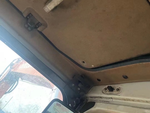 斗山DH215-7履帶式挖掘機