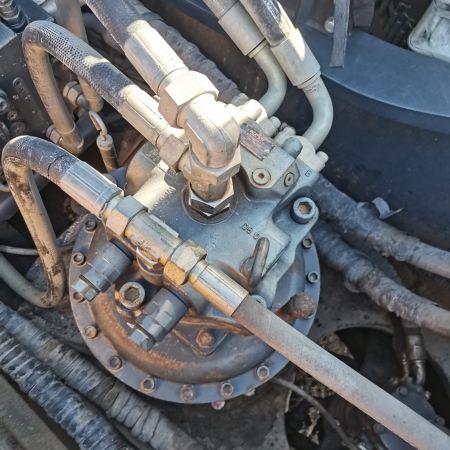 徐工XE520DK履带式挖掘机