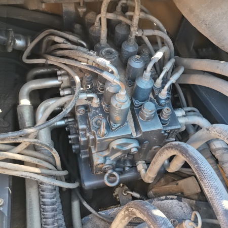 徐工XE520DK履带式挖掘机