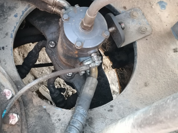 徐工XE520DK履帶式挖掘機(jī)