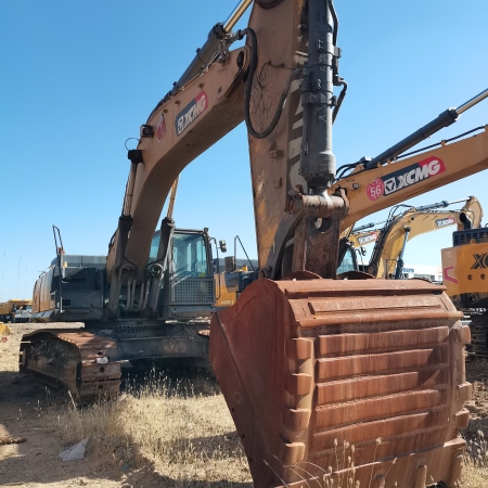 徐工XE520DK履带式挖掘机