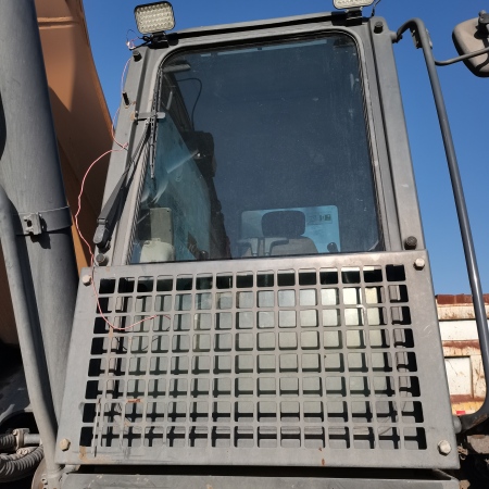 徐工XE520DK履带式挖掘机