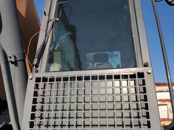 徐工XE520DK履帶式挖掘機(jī)