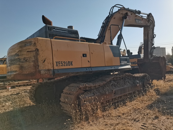 徐工XE520DK履帶式挖掘機(jī)