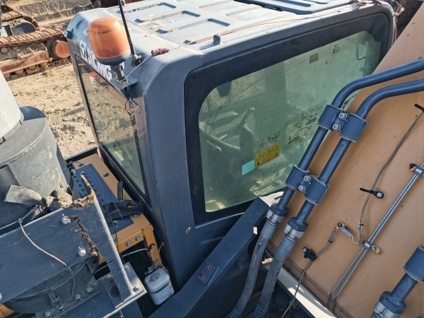 徐工XE520DK履帶式挖掘機(jī)