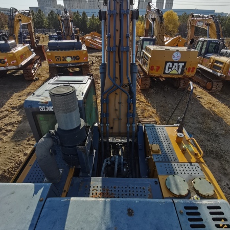 徐工XE520DK履带式挖掘机