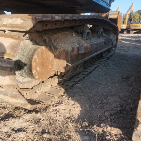 徐工XE520DK履带式挖掘机