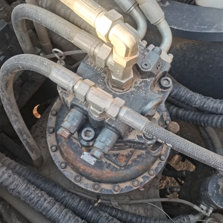 徐工XE520DK履带式挖掘机