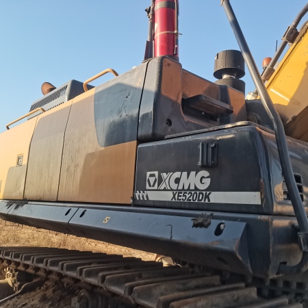 徐工XE520DK履带式挖掘机