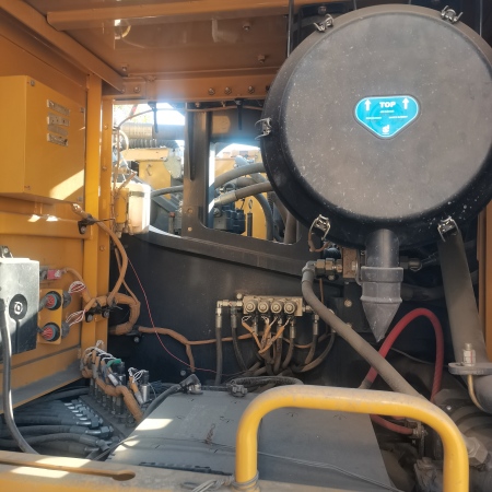 徐工XE520DK履带式挖掘机