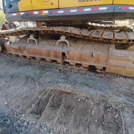 徐工XE520DK履带式挖掘机