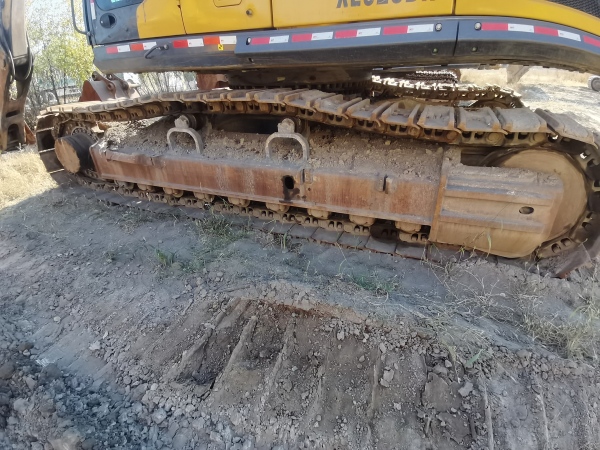 徐工XE520DK履帶式挖掘機(jī)