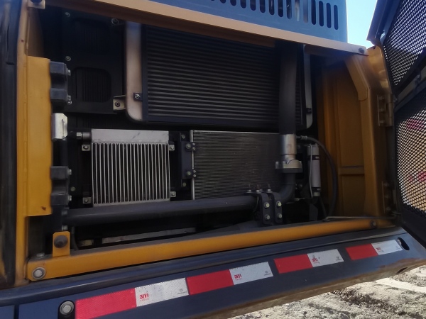 徐工XE520DK履帶式挖掘機(jī)