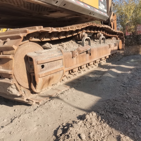 徐工XE520DK履带式挖掘机