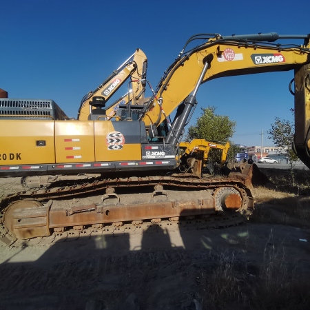 徐工XE520DK履带式挖掘机