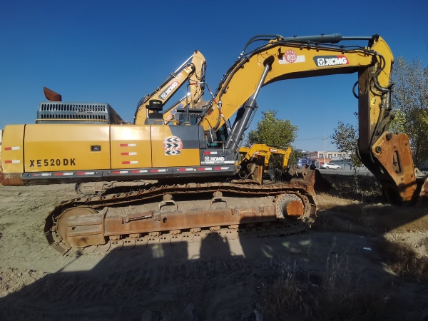 徐工XE520DK履帶式挖掘機(jī)