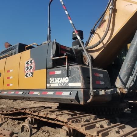 徐工XE520DK履带式挖掘机