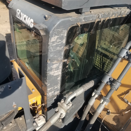 徐工XE520DK履带式挖掘机