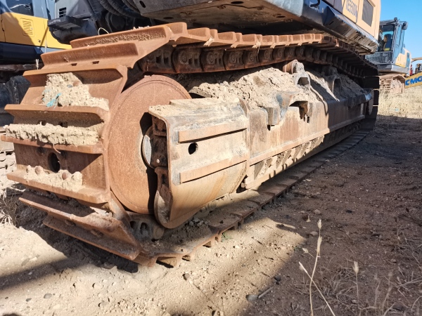 徐工XE550DK履帶式挖掘機(jī)