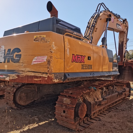 徐工XE550DK履带式挖掘机