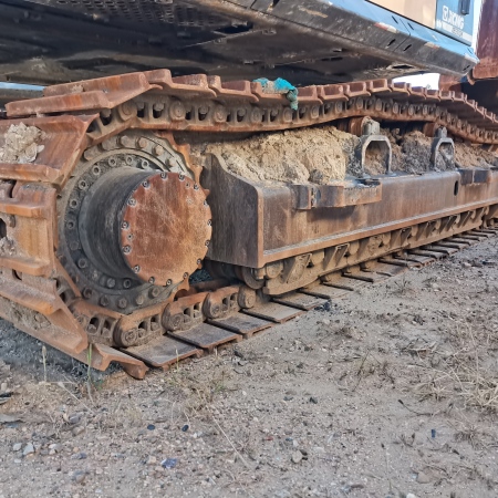 徐工XE550DK履带式挖掘机