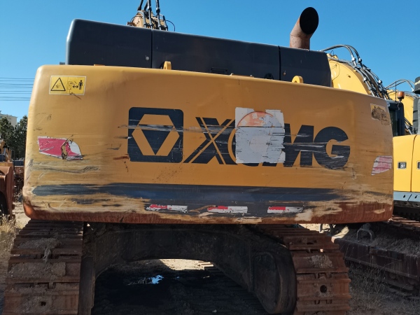 徐工XE550DK履帶式挖掘機(jī)