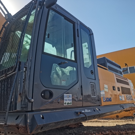 徐工XE490D履带式挖掘机