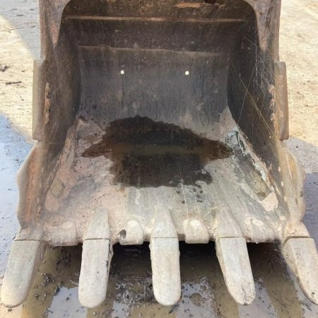 徐工XE400DK履带式挖掘机