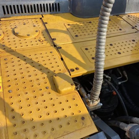 徐工XE400DK履带式挖掘机