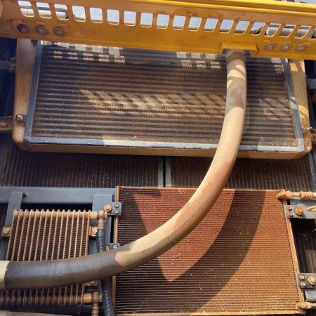 徐工XE400DK履带式挖掘机