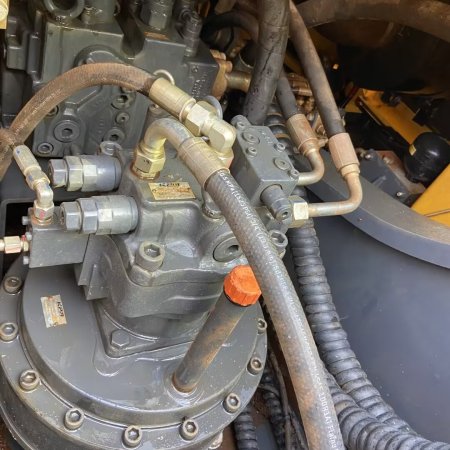 徐工XE400DK履带式挖掘机