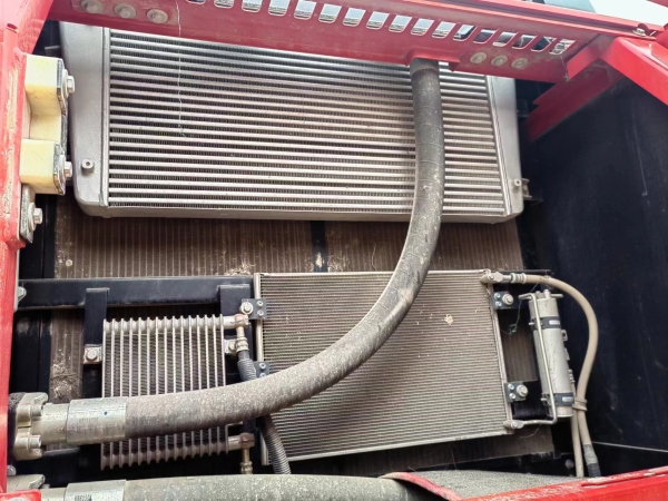 徐工XE380DK履帶式挖掘機(jī)