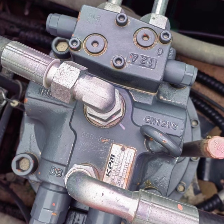 徐工XE380DK履带式挖掘机