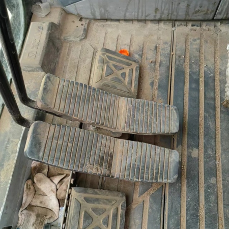 徐工XE380DK履带式挖掘机