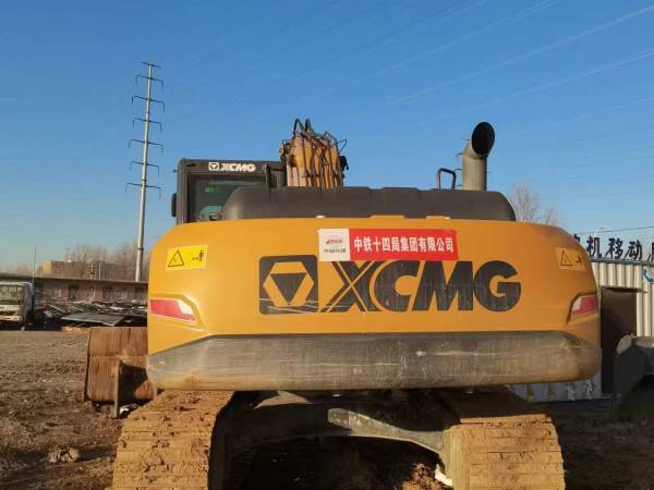 徐工XE200DA履帶式挖掘機(jī)